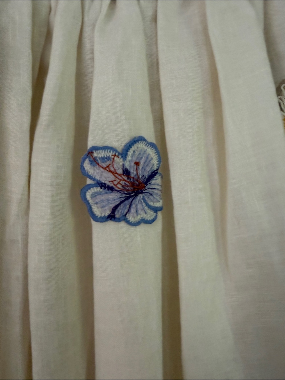 Agua by Agua Bendita White Embroidered Floral Skirt and Top set medium, NWT - Picture 6 of 11